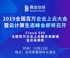 两弯似蹙非蹙笼烟眉，一双似喜非喜含情目。